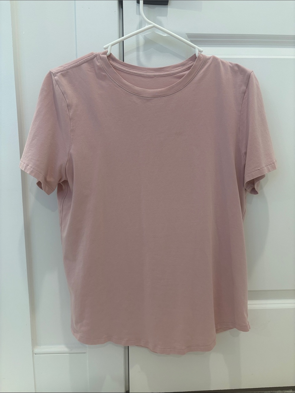 lululemon athletica Womens Short Sleeve Crew Tee in Dusty Pink